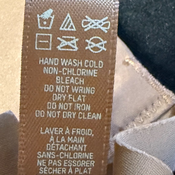 NEW SKIMS Deep V Tan Underwire Bra XS - Picture 7 of 7